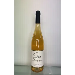 ORA Naranja 2021 – Vino Anaranjado Intenso y Persistente con Notas de Frutos Secos y Flores Secas